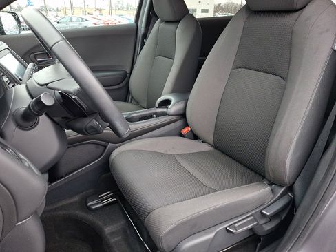 Certified 2022 Honda HR-V Sport image 13