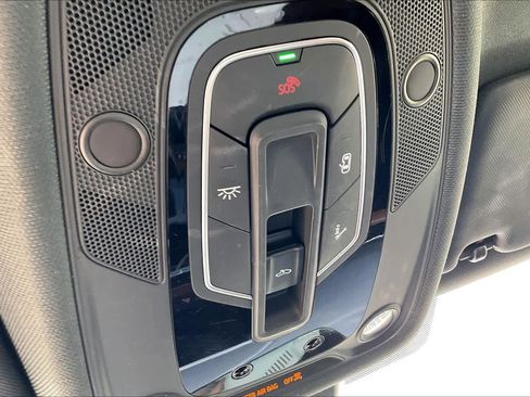 Used 2020 Audi A4 2.0T Premium w/ Convenience Package image 31