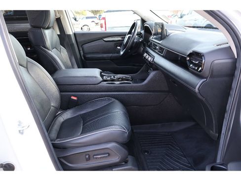 Used 2024 Honda Pilot Elite image 20