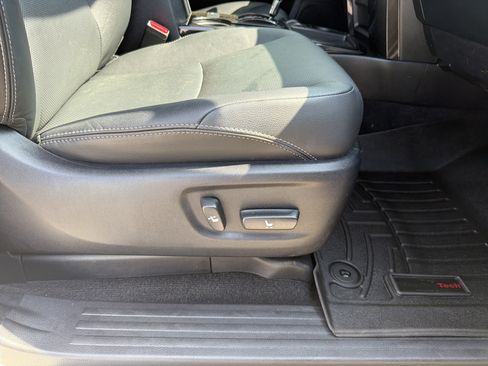 Used 2021 Toyota 4Runner Nightshade image 17