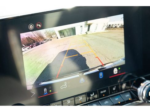 New 2026 GMC Canyon Denali image 18