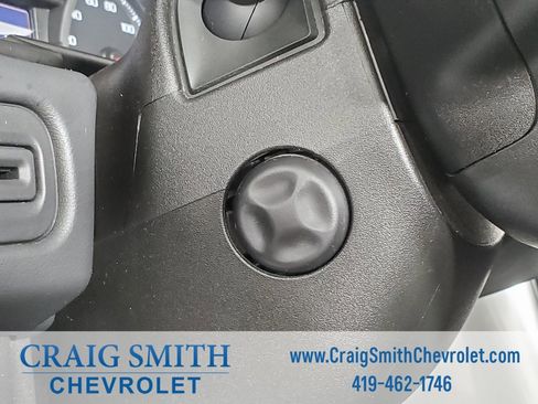 Used 2021 Chevrolet Tahoe Z71 w/ Z71 Signature Package image 31