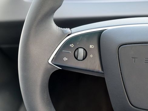Used 2025 Tesla Model 3 RWD image 43