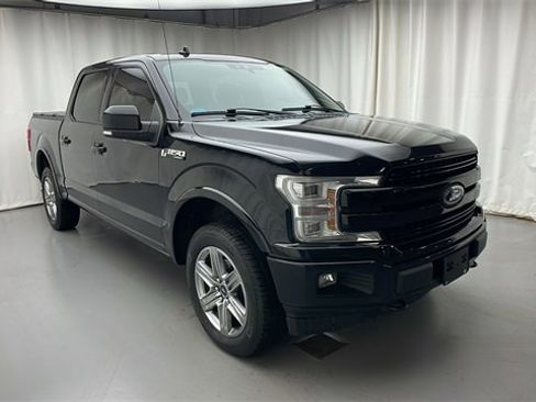 Used 2018 Ford F150 Lariat w/ Equipment Group 502A Luxury image 2
