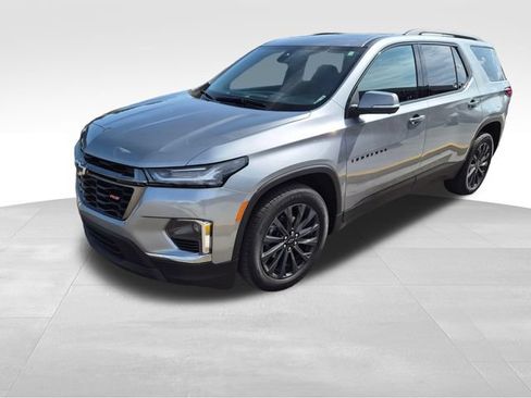 Used 2023 Chevrolet Traverse RS w/ LPO, Floor Liner Package AWD/4WD image 1
