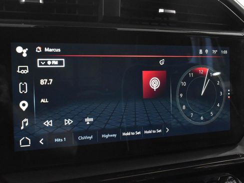 Used 2025 GMC Sierra 2500 AT4X w/ AT4X AEV Edition AWD/4WD image 18