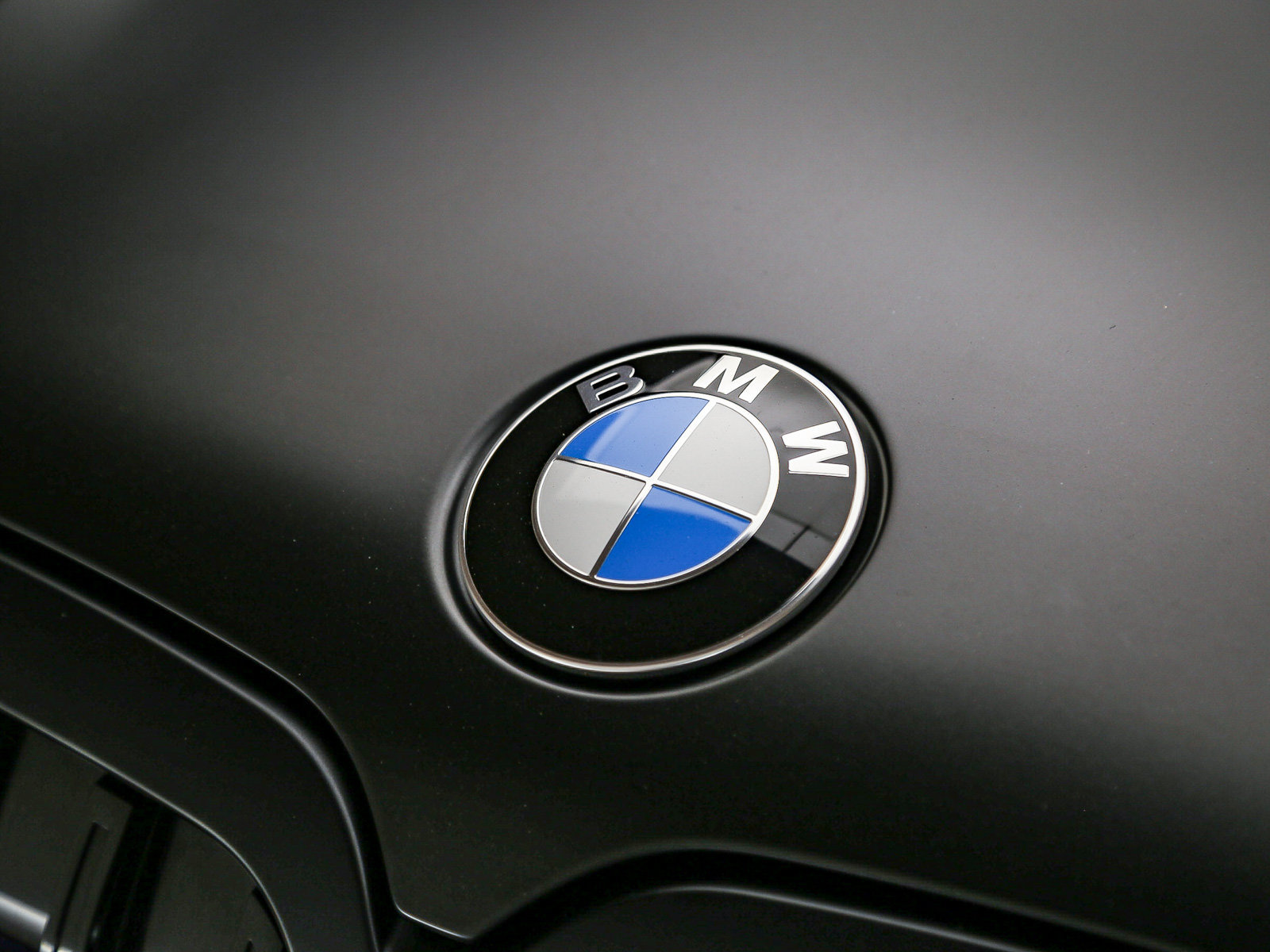 Certified 2024 BMW X7 M60i w/ Executive Package AWD/4WD image 9