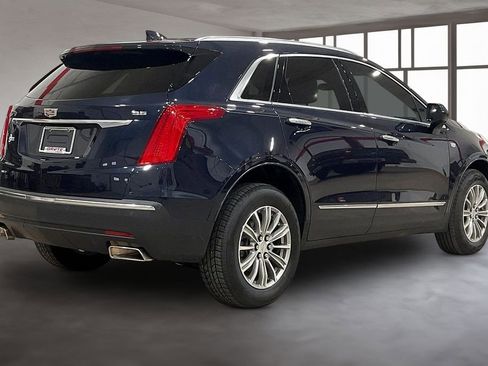 Used 2017 Cadillac XT5 Luxury w/ Driver Awareness Package image 2