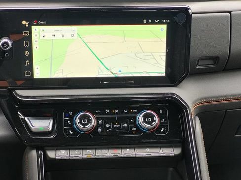 New 2026 GMC Sierra 2500 AT4 w/ AT4 Premium Plus Package AWD/4WD image 8
