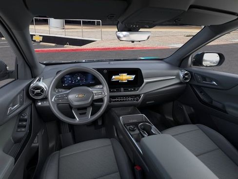 New 2026 Chevrolet Equinox LT w/ Convenience Package II FWD image 15