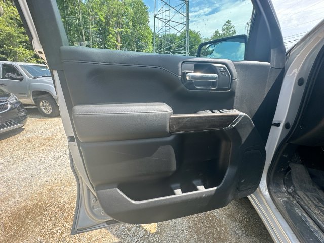 Used 2020 Chevrolet Silverado 1500 RST AWD/4WD image 31