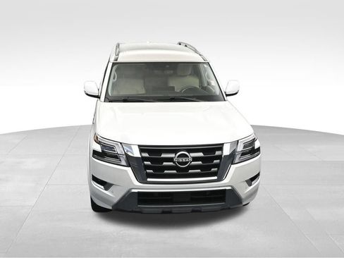 Used 2022 Nissan Armada SV w/ SV Appearance Package RWD image 25