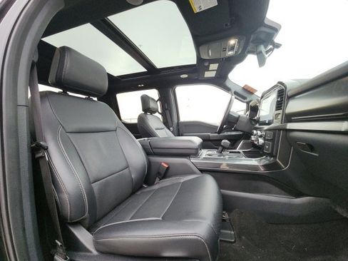 Used 2022 Ford F150 Lariat w/ Equipment Group 502A High image 5