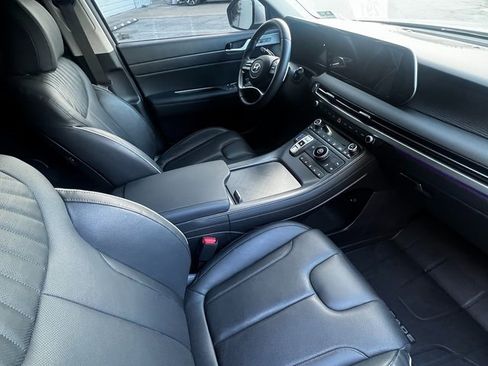 Used 2024 Hyundai Palisade Limited image 12