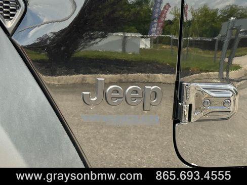 Used 2020 Jeep Wrangler Unlimited Sport AWD/4WD image 10