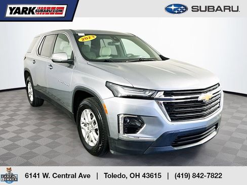 Used 2023 Chevrolet Traverse LS w/ Safety Package FWD image 1