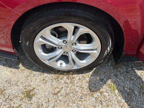 Used 2024 Honda Accord LX image 34
