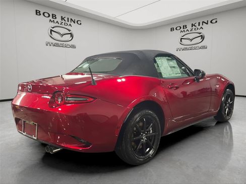 New 2026 MAZDA MX-5 Miata Sport RWD image 5