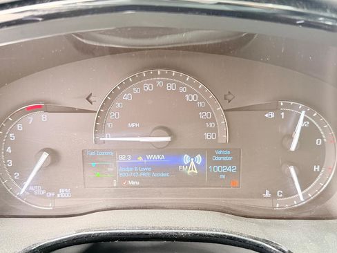 Used 2018 Cadillac XT5 Luxury w/ Driver Awareness Package FWD image 20