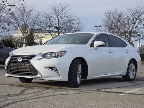 Used 2016 Lexus ES 350 image 11