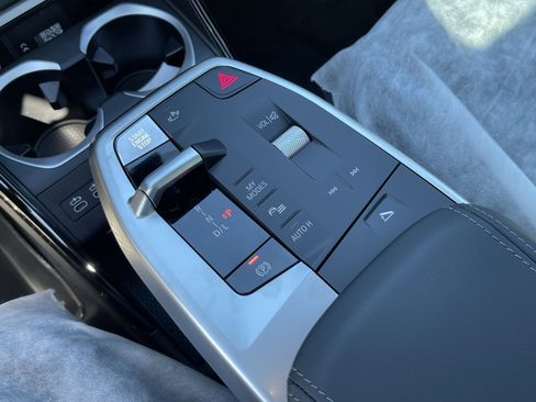 New 2026 BMW X1 xDrive28i w/ Technology Package image 9