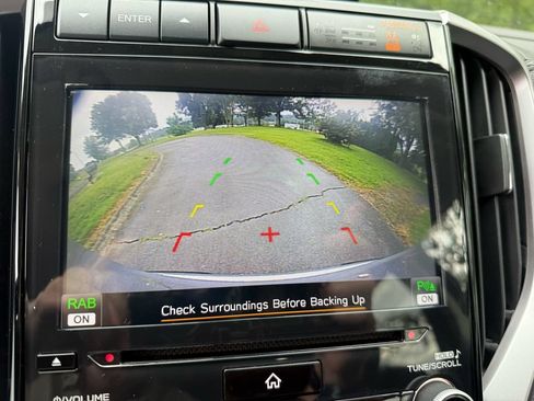 Used 2022 Subaru Ascent Limited w/ Technology Package AWD/4WD image 29
