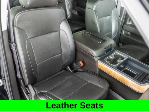 Used 2017 Chevrolet Silverado 1500 LTZ AWD/4WD image 7