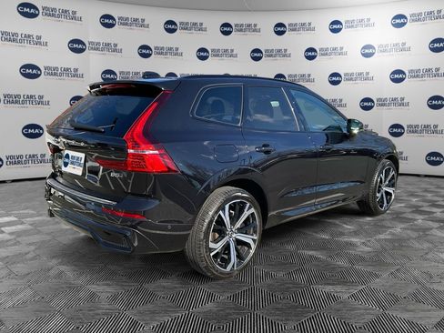 Certified 2025 Volvo XC60 B5 Ultra image 5