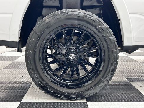 Used 2020 RAM 1500 Laramie image 8