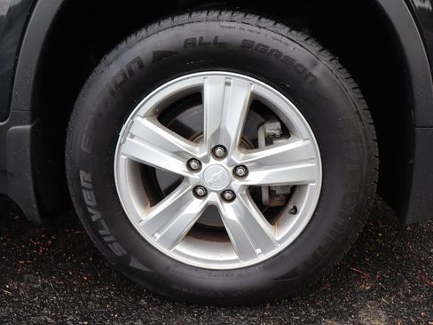 Used 2015 Chevrolet Trax LT w/ LT Sun and Sound Package AWD/4WD image 45