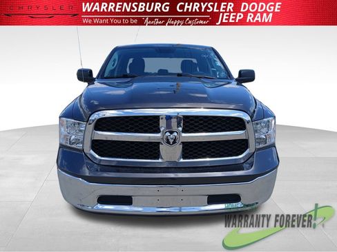 Used 2024 RAM 1500 Classic SLT AWD/4WD image 10
