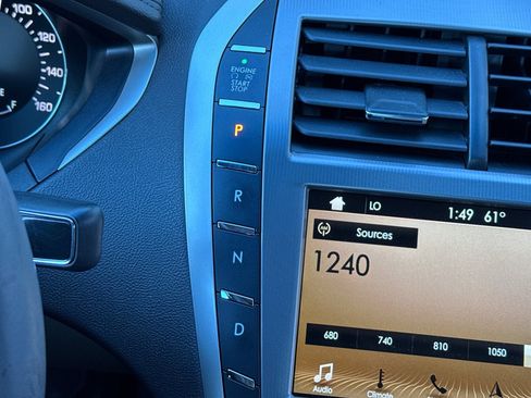 Used 2018 Lincoln MKZ Reserve w/ Luxury Package image 21