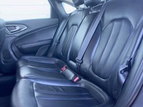 Used 2015 Chrysler 200 C w/ Navigation & Sound Group I FWD image 10