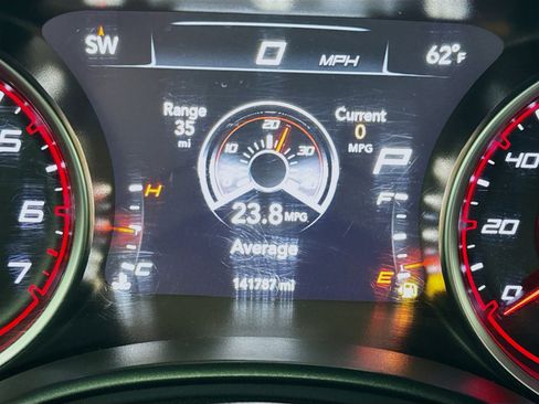 Used 2019 Dodge Charger GT image 8