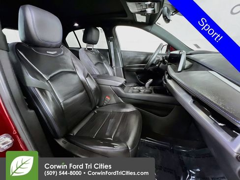 Used 2025 Cadillac XT4 Sport w/ LPO, Red Accent Package AWD/4WD image 17