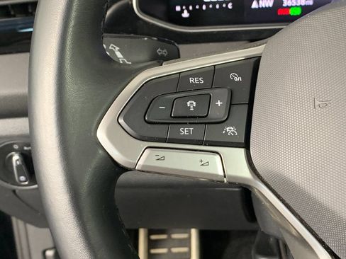 Used 2025 Volkswagen Jetta Sport FWD image 18