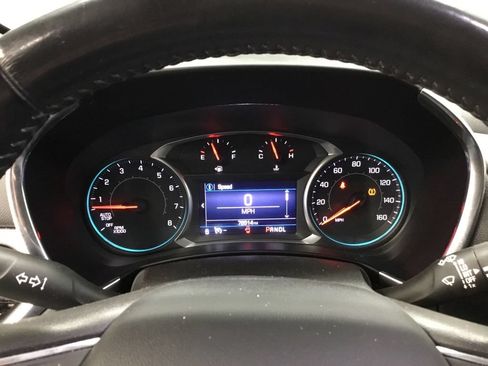 Used 2019 Chevrolet Equinox LT FWD image 11