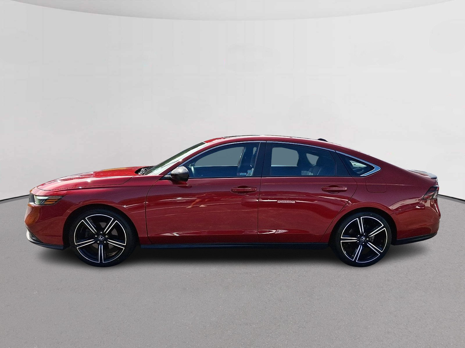 Used 2024 Honda Accord Sport image 6
