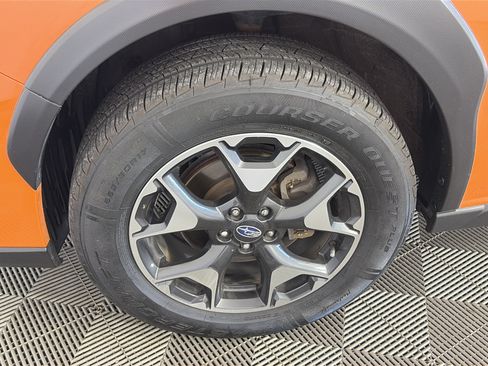 Used 2020 Subaru Crosstrek 2.0i AWD/4WD image 13