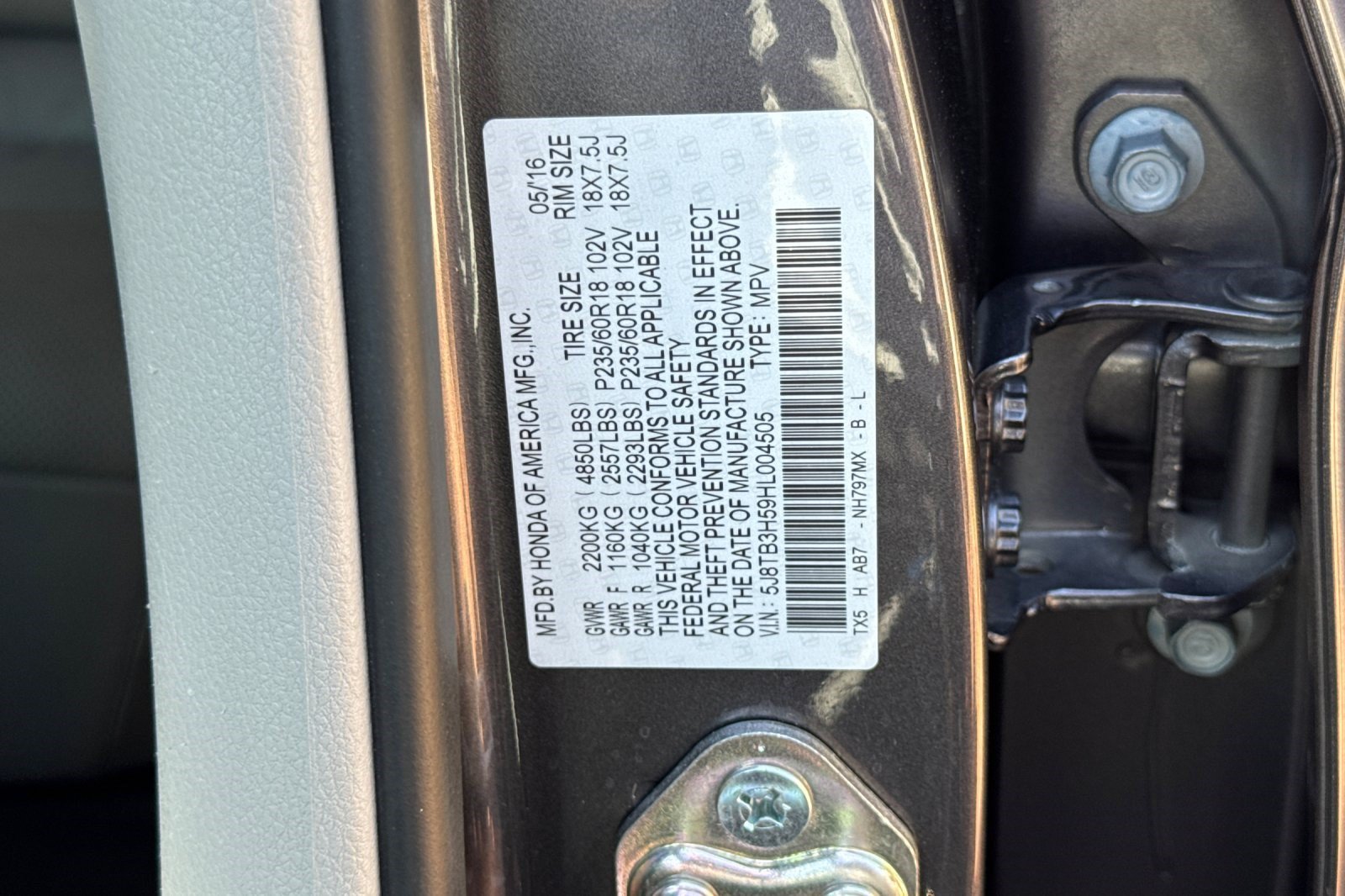 Used 2017 Acura RDX w/ Tech & AcuraWatch Plus Pack FWD image 40