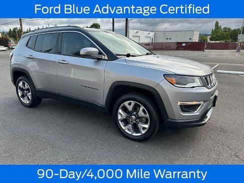 Used 2018 Jeep Compass Limited w/ Navigation Group AWD/4WD image 10