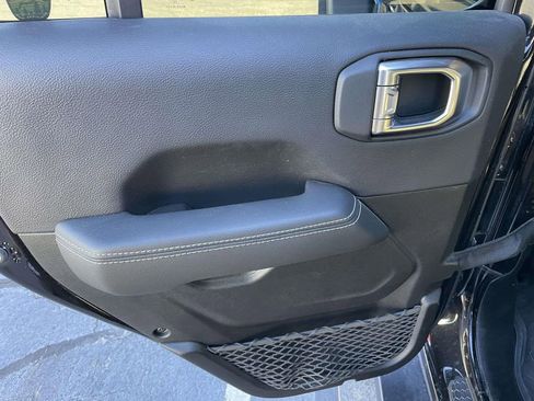 Used 2023 Jeep Wrangler Unlimited Rubicon 4xe w/ Steel Bumper Group image 22