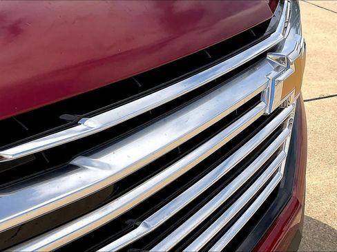 Used 2022 Chevrolet Traverse Premier image 26