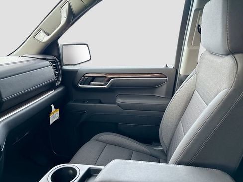 New 2026 Chevrolet Silverado 1500 LT image 23