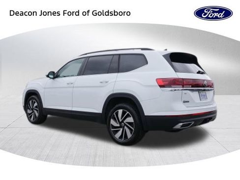 Used 2024 Volkswagen Atlas SE image 5