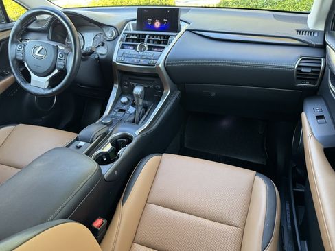 Used 2017 Lexus NX 200t FWD image 22