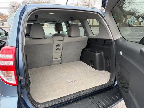 Used 2012 Toyota RAV4 4WD w/ Value Pkg image 18