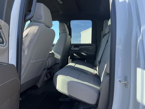 New 2026 Chevrolet Silverado 2500 LT image 10