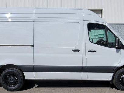 New 2025 Mercedes-Benz Sprinter 2500