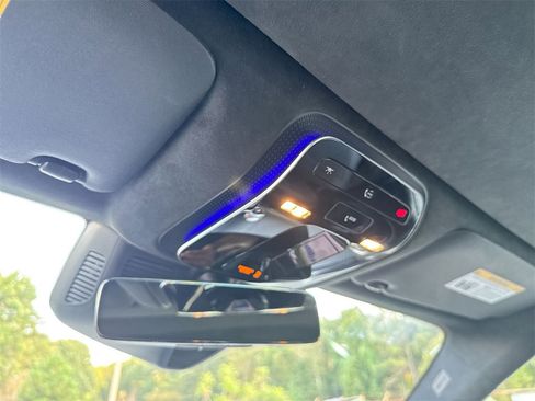 Used 2022 Mercedes-Benz SL 63 AMG 4MATIC image 19